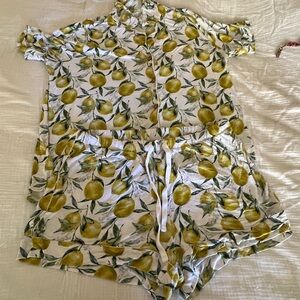 Posh Peanut Lemon Print Women's Pajama Set